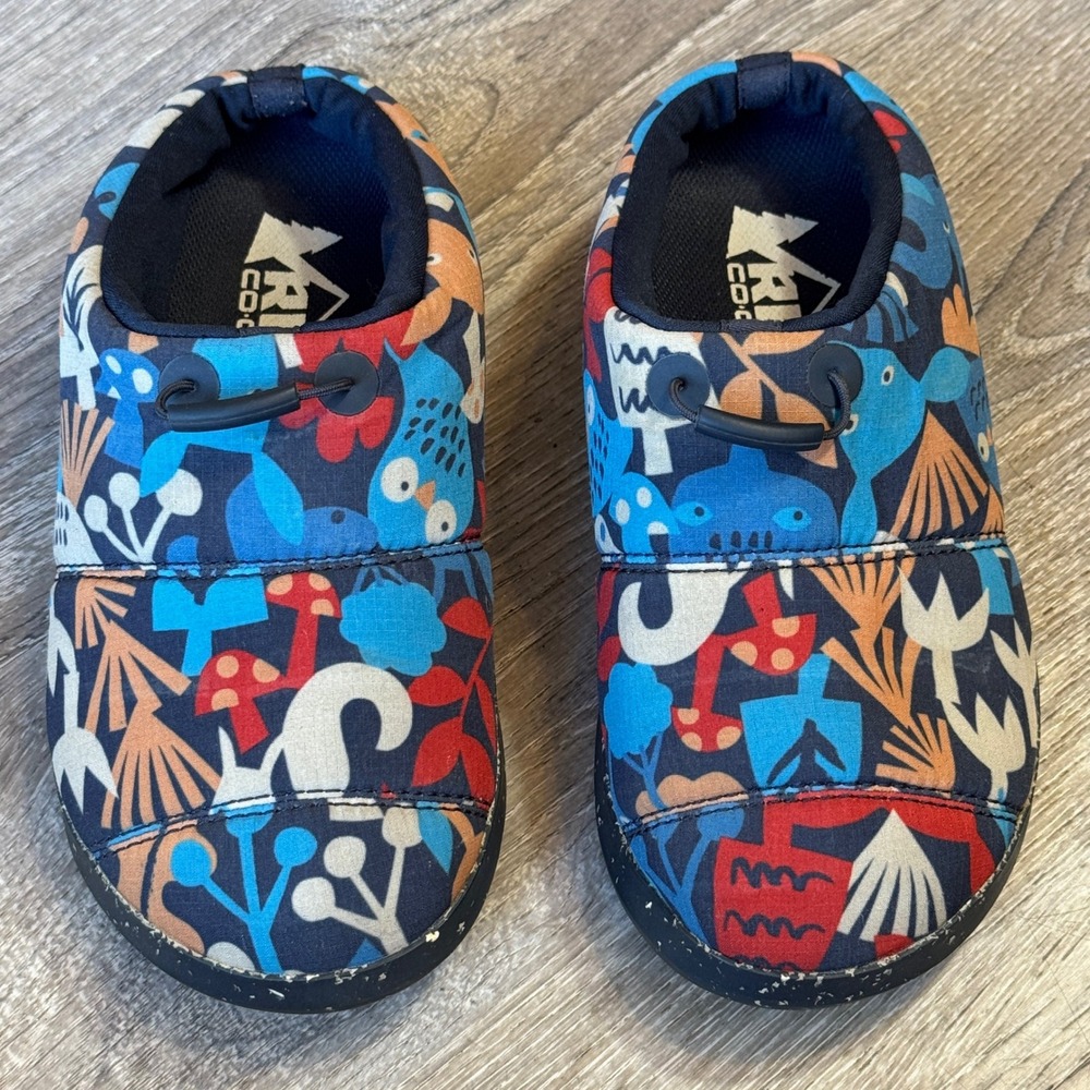 REI Co-op Kids Camp Slippers 2Y Blue Woodland Mushroom Print 00023965